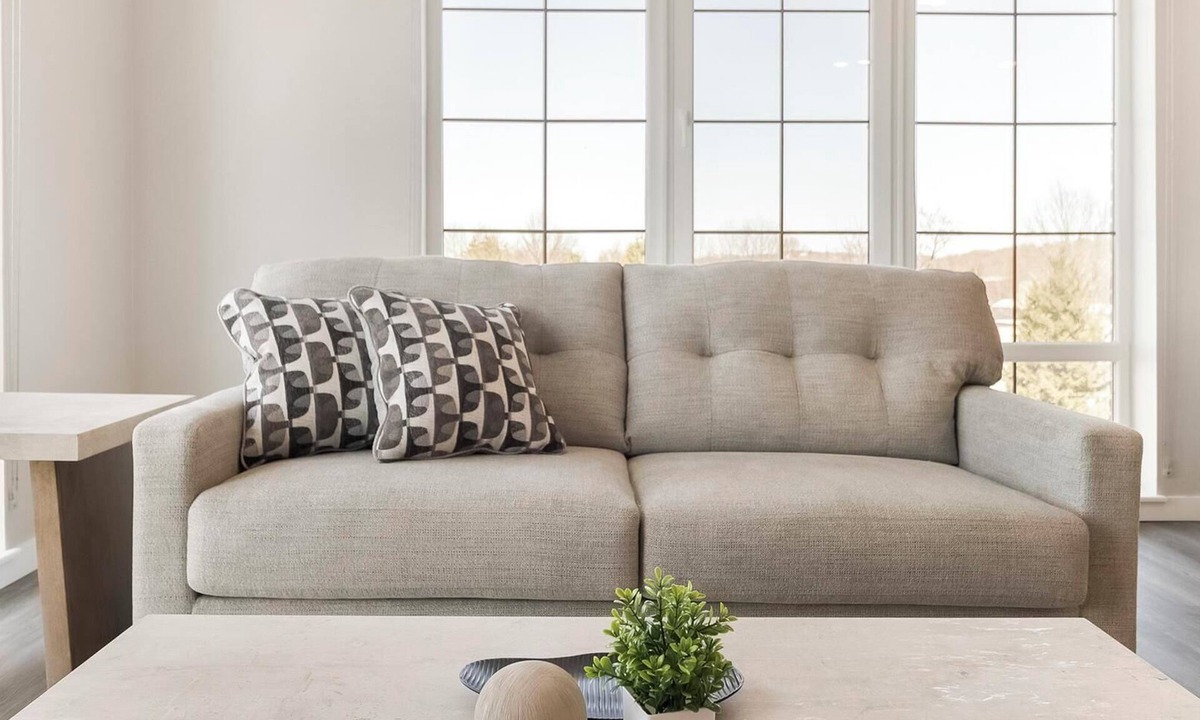New Haven Apartment | Landing | Beautiful 2BD, Yoga Studio, Gym