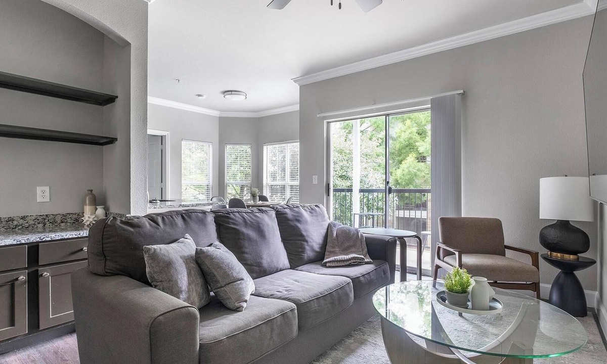 Richmond Apartment | Landing | Beautiful 2BD, Clubhouse, Gym