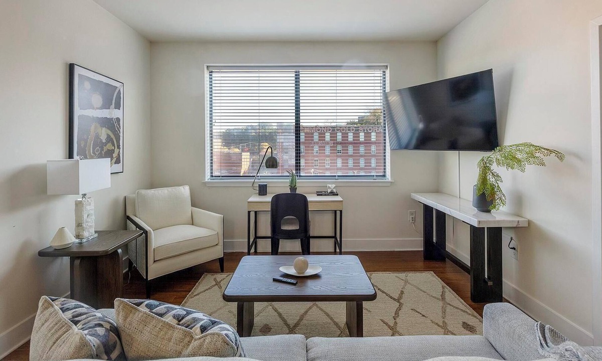 Church Hill Apartment | Landing | Beautiful 2BD, Rooftop Lounge, Clubhouse