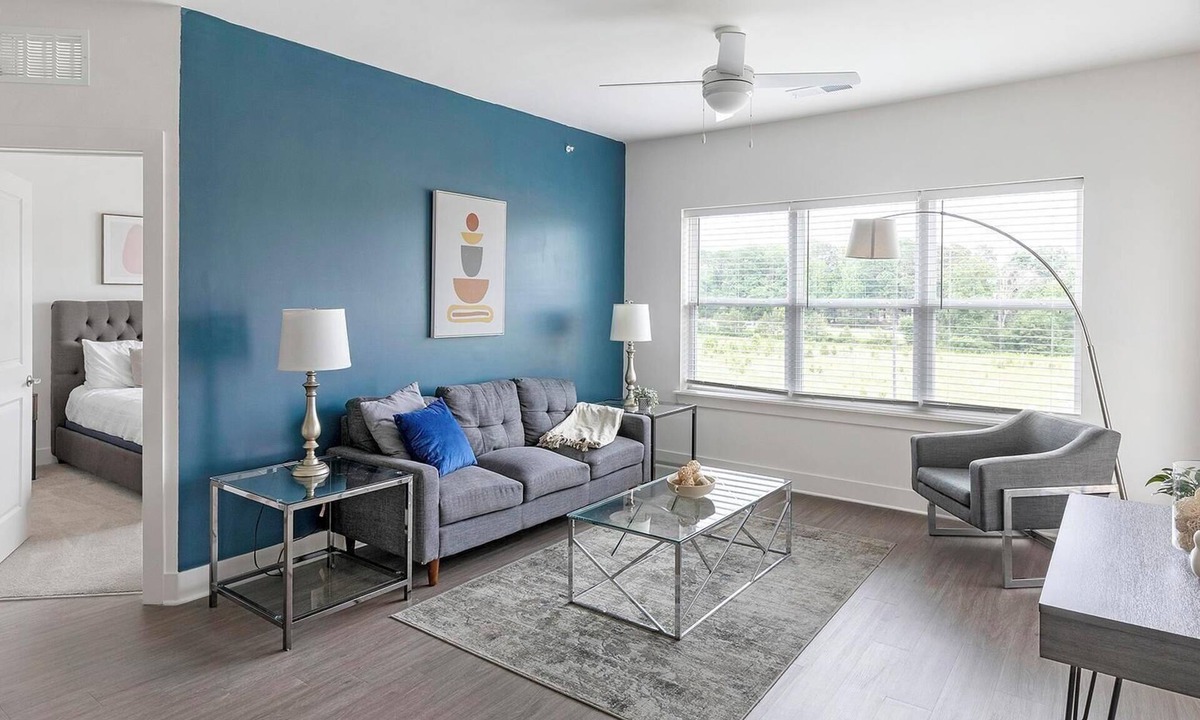 Athens Apartment | Landing | Beautiful 2BD, Yoga Studio, Pool