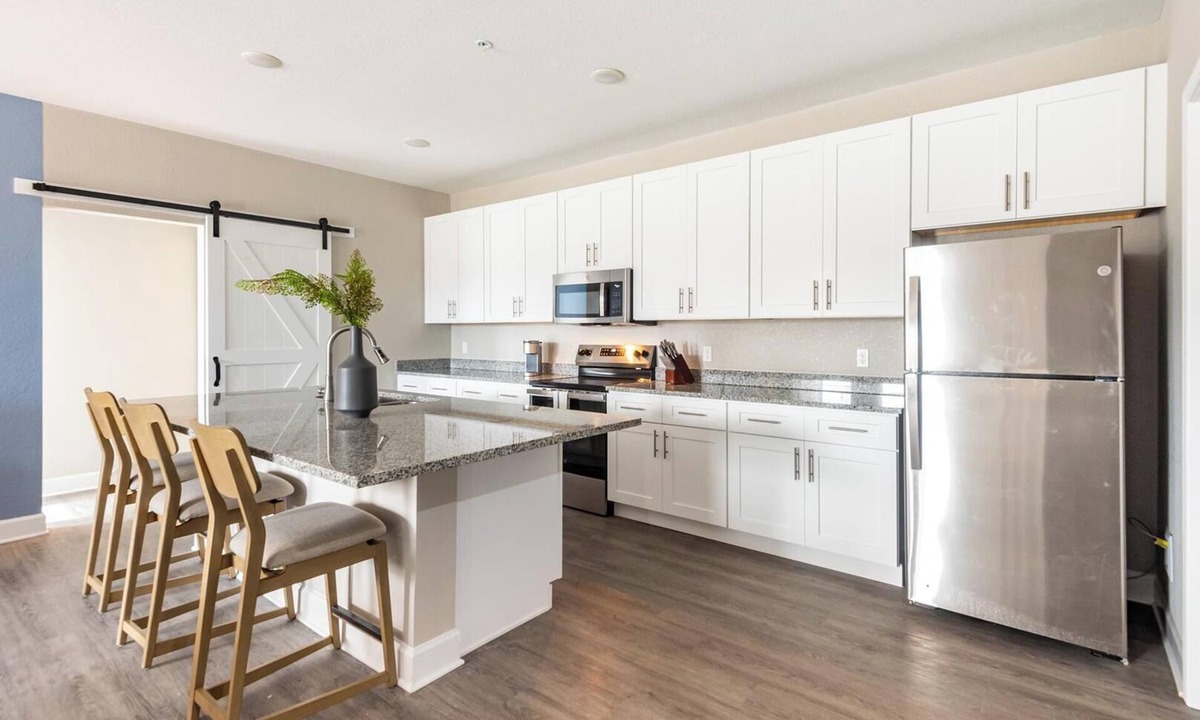 Fellowship Apartment | Landing | Beautiful 2BD, Yoga Studio, Gym