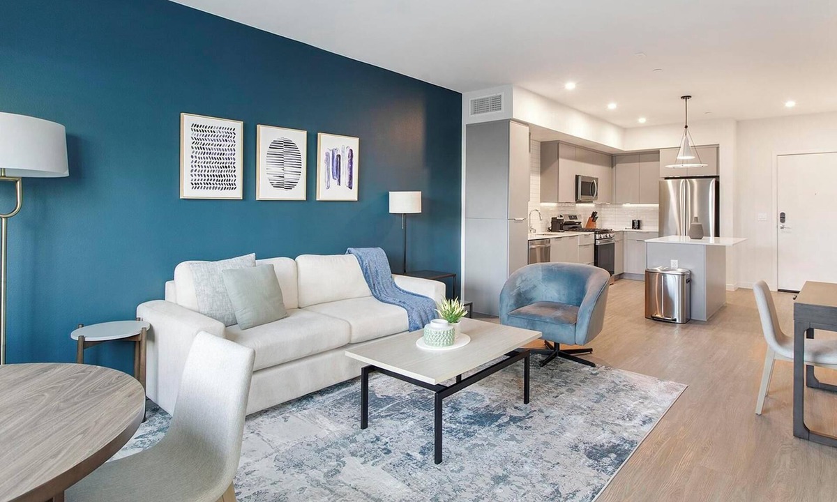 Rhodes Ranch Apartment | Landing | Beautiful 1BD, Courtyard, Gym