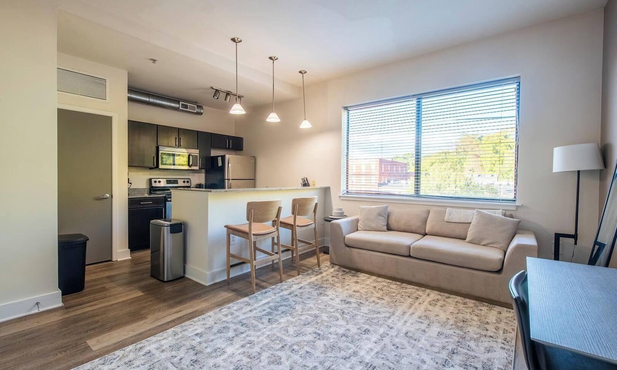 Church Hill Apartment | Landing | Chic 1BD, Rooftop Lounge, Clubhouse