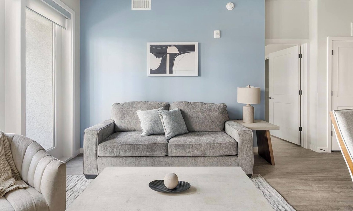 Franklin Apartment | Landing | Chic 2BD in Cool Springs