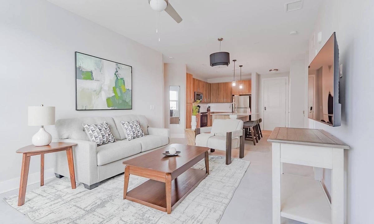 Interchange Square Apartment | Landing | Chic 2BD, Pool, Gym