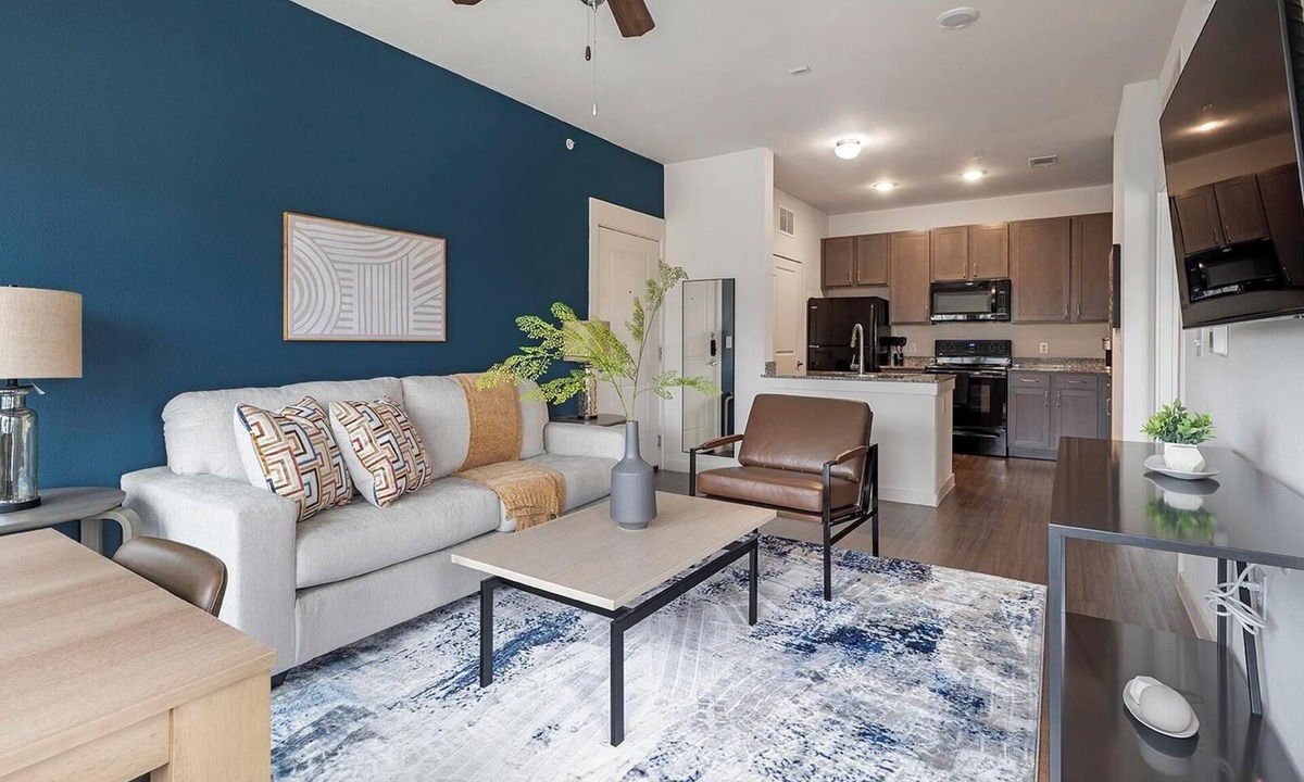 Lockhart Apartment | Landing | Incredible 1BD, Pool, Gym