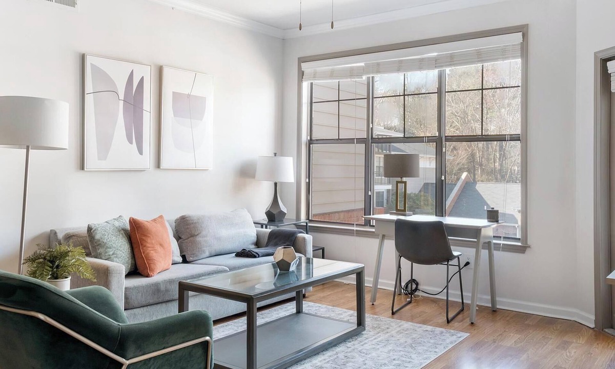 Piedmont Heights Apartment | Landing | Incredible 2BD, Pool, Courtyard