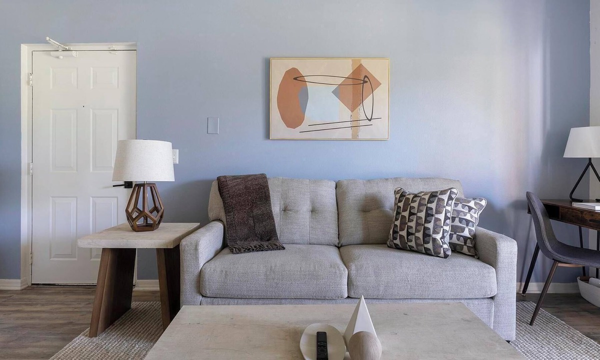 Fruitville Apartment | Landing | Modern 1BD, Clubhouse, Gym