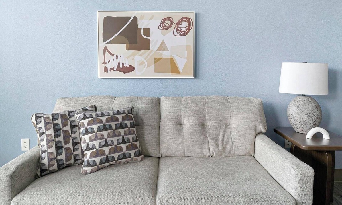 Memorial Apartment | Landing | Modern 1BD, Gym
