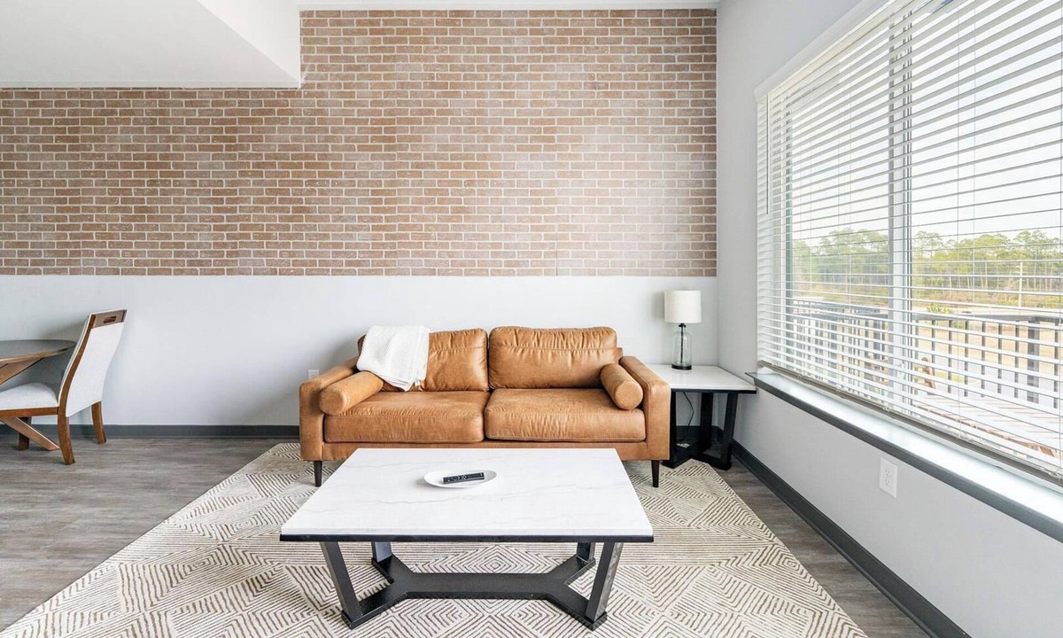 Northwest Pensacola Apartment | Landing | Modern 1BD, Pool, Rooftop Lounge