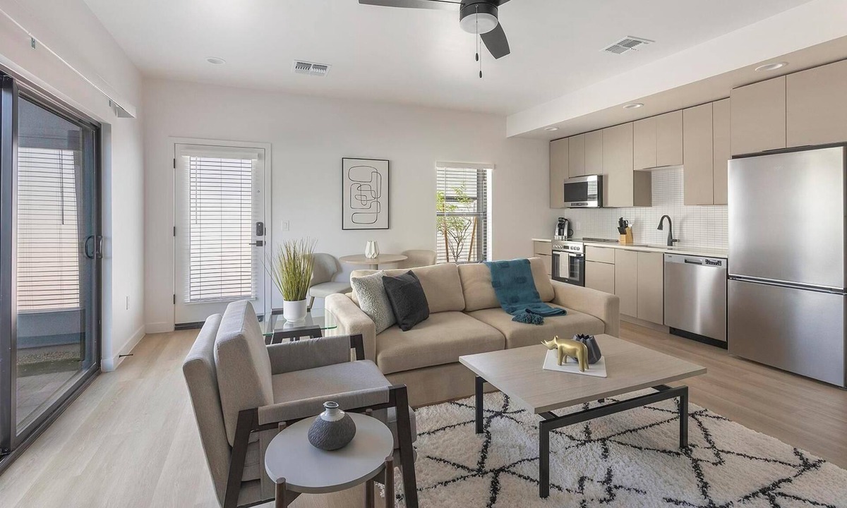 North Mountain Apartment | Landing | Modern 1BD, Pool, Clubhouse