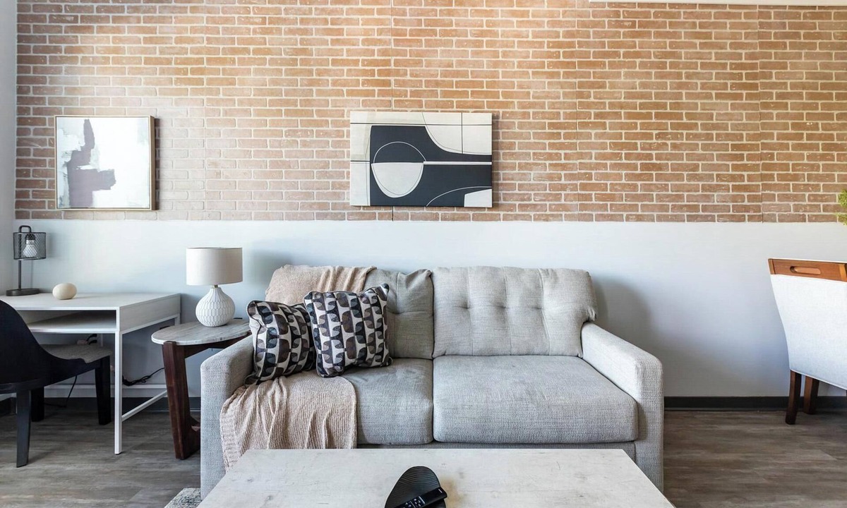 Northwest Pensacola Apartment | Landing | Modern 1BD, Rooftop Lounge, Pool