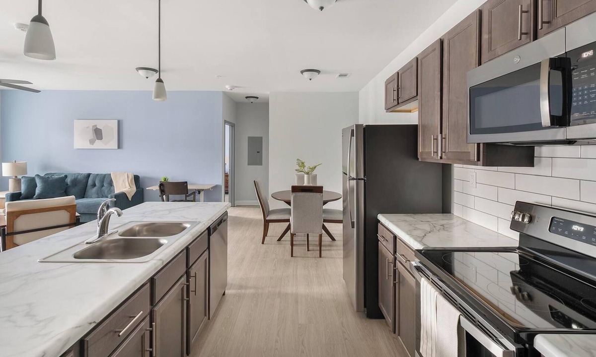Ooltewah Apartment | Landing | Modern 2BD, Clubhouse, Pool