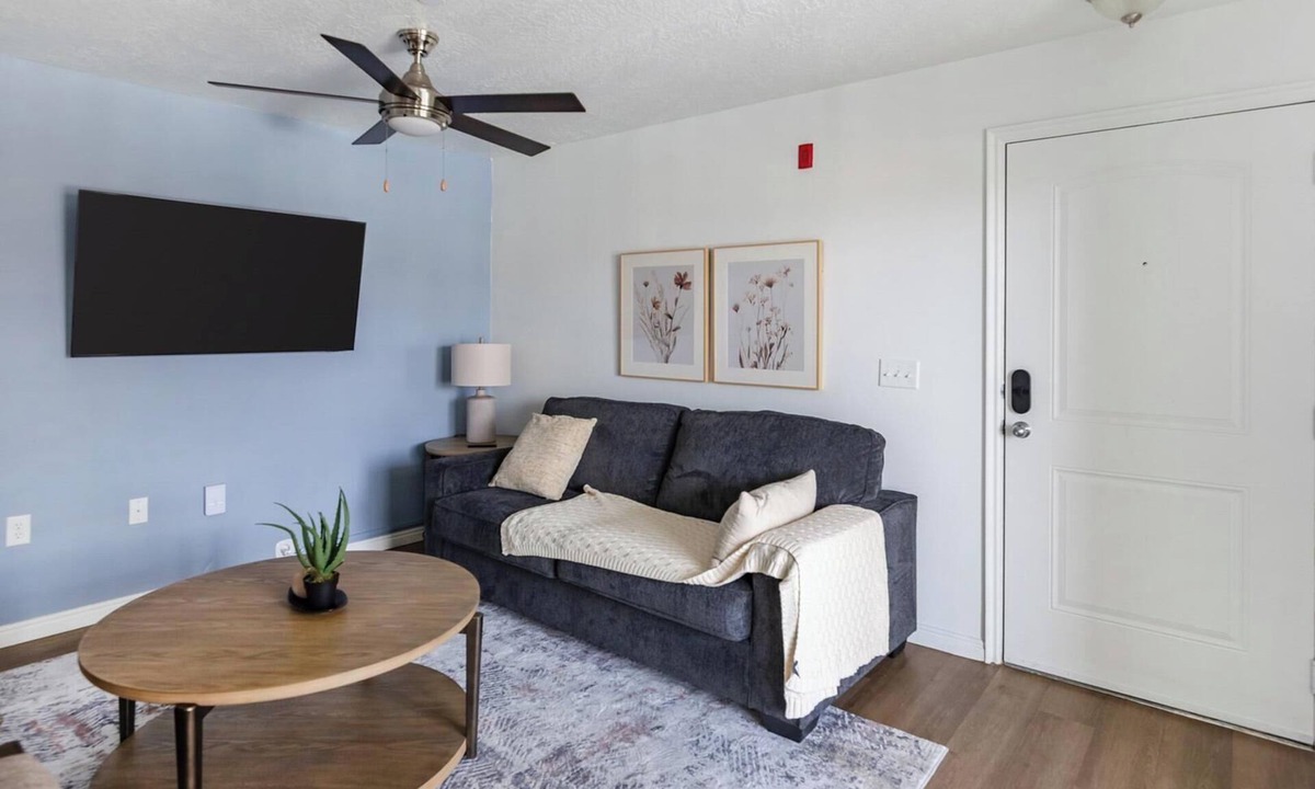 Herriman Apartment | Landing | Modern 2BD, Game Room, Clubhouse