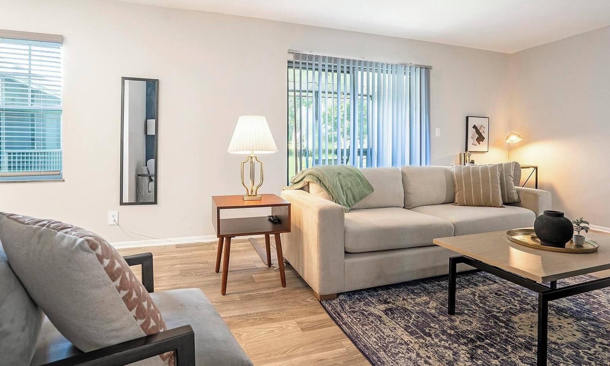 Dunedin Apartment | Landing | Modern 2BD, Gym