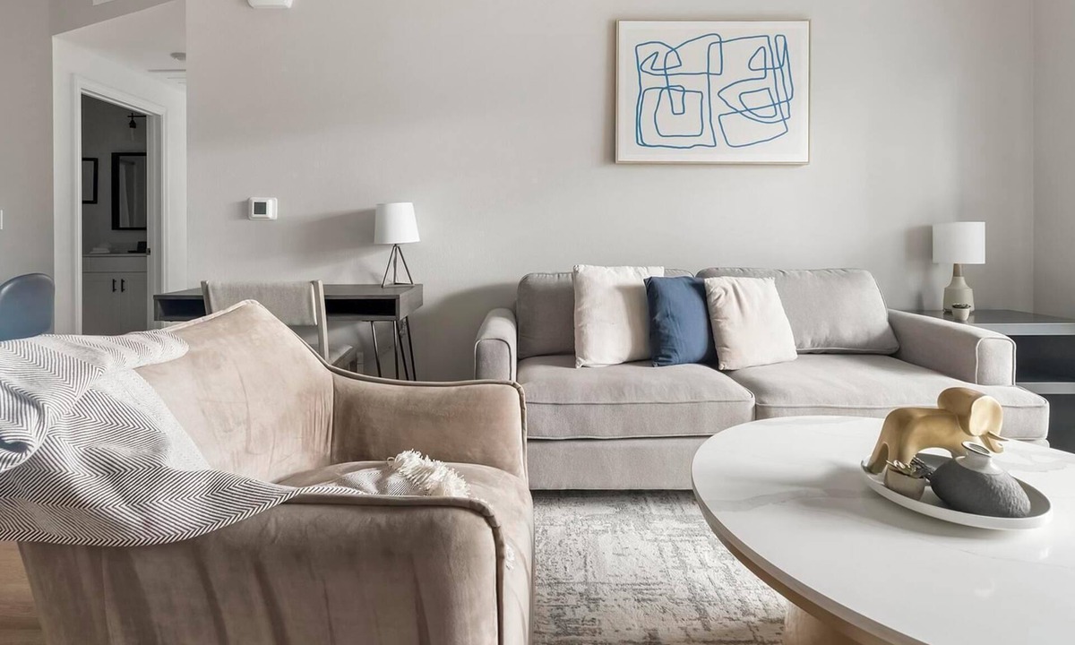 Townsite Apartment | Landing | Modern 2BD, Pool, Rooftop Lounge