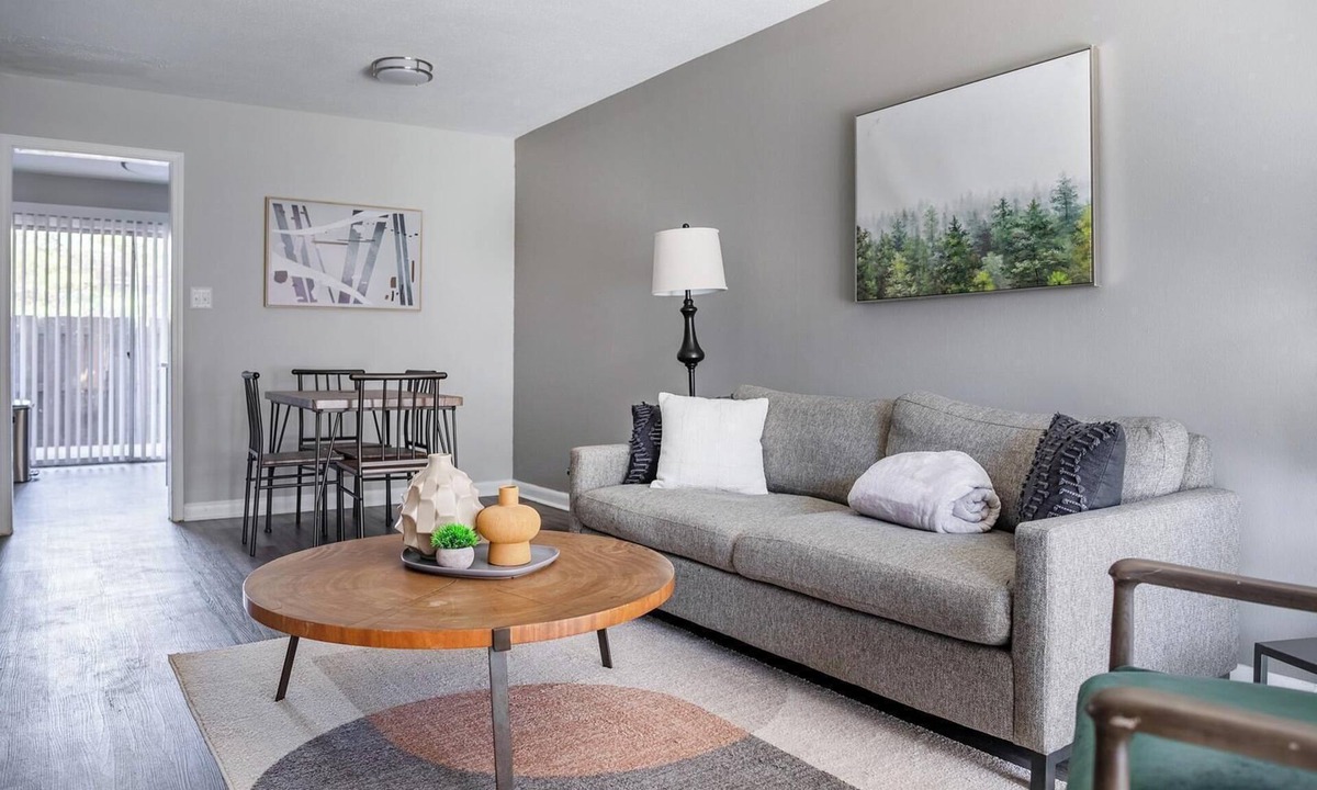 Indianapolis Apartment | Landing | Modern 2BD, Pool