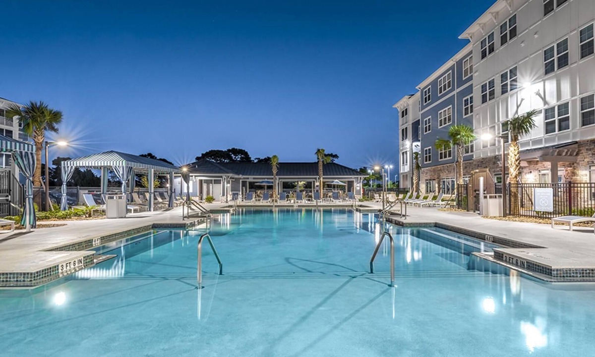 Interchange Square Apartment | Landing | Modern 2BD, Yoga Studio, Gym