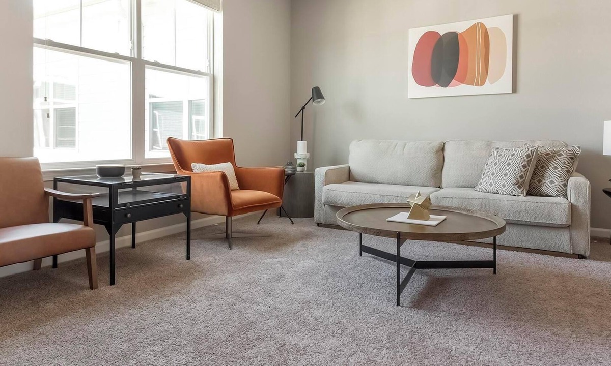 Chesterfield Apartment | Landing | Spectacular 1BD, Clubhouse, Courtyard