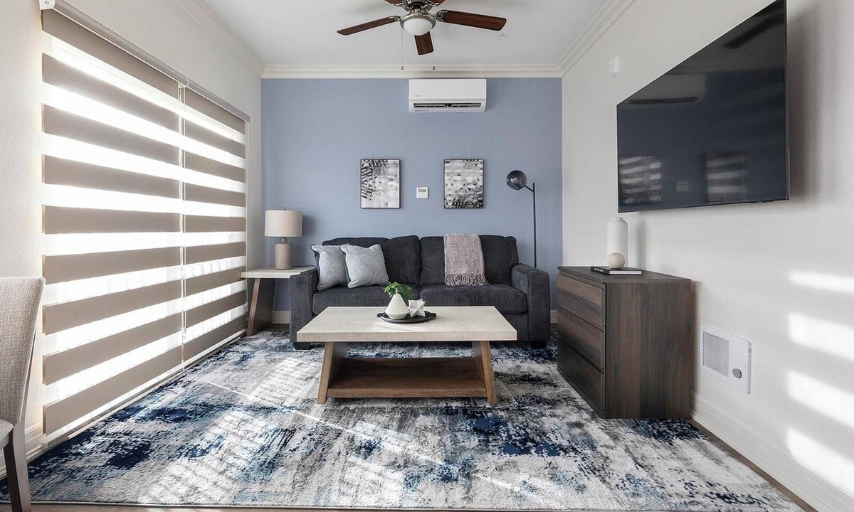 Johnstown Apartment | Landing | Spectacular 1BD, Yoga Studio, Gym