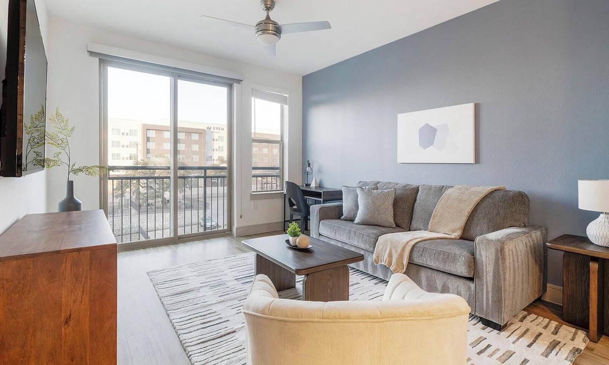 Scofield Farms Apartment | Landing | Spectacular 1BD, Pool, Gym