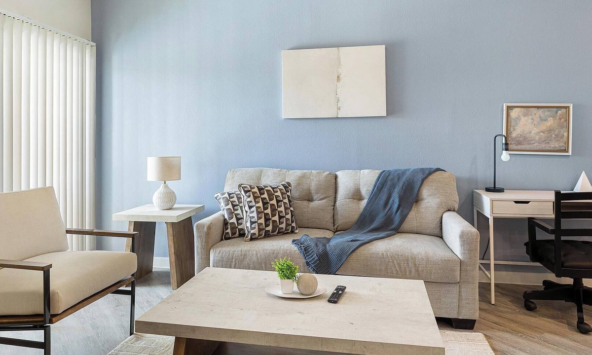 Corinth Apartment | Landing | Spectacular 1BD, Pool, Gym