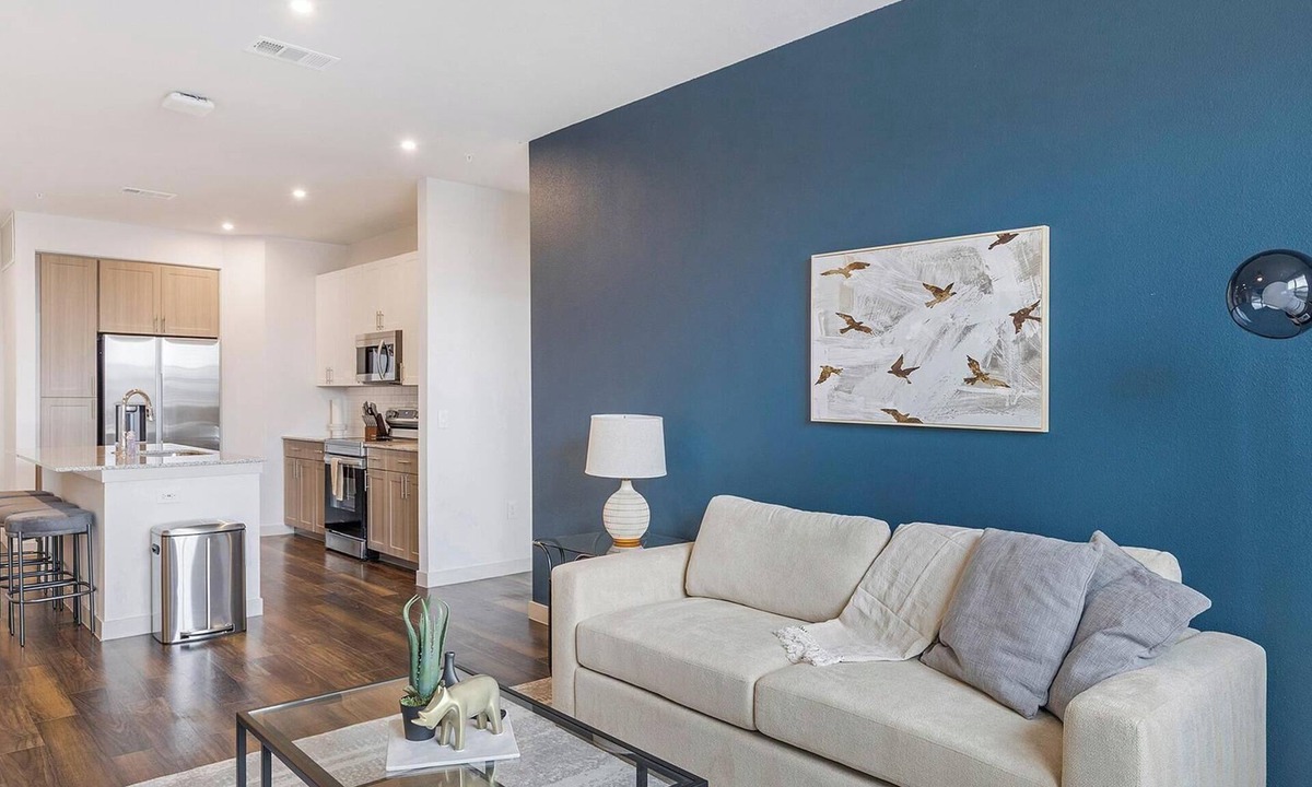 Fate Apartment | Landing | Spectacular 2BD, Gym, Clubhouse