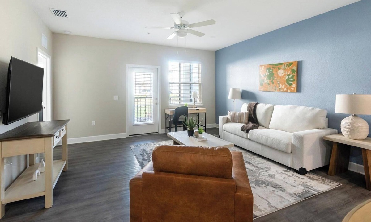 Fellowship Apartment | Landing | Spectacular 2BD, Pool, Yoga Studio