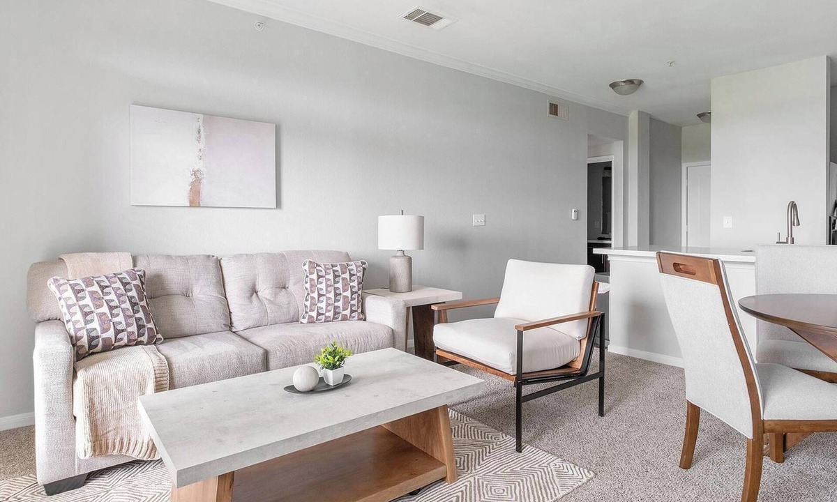 Atascocita Apartment | Landing | Spectacular 2BD, Clubhouse, Gym