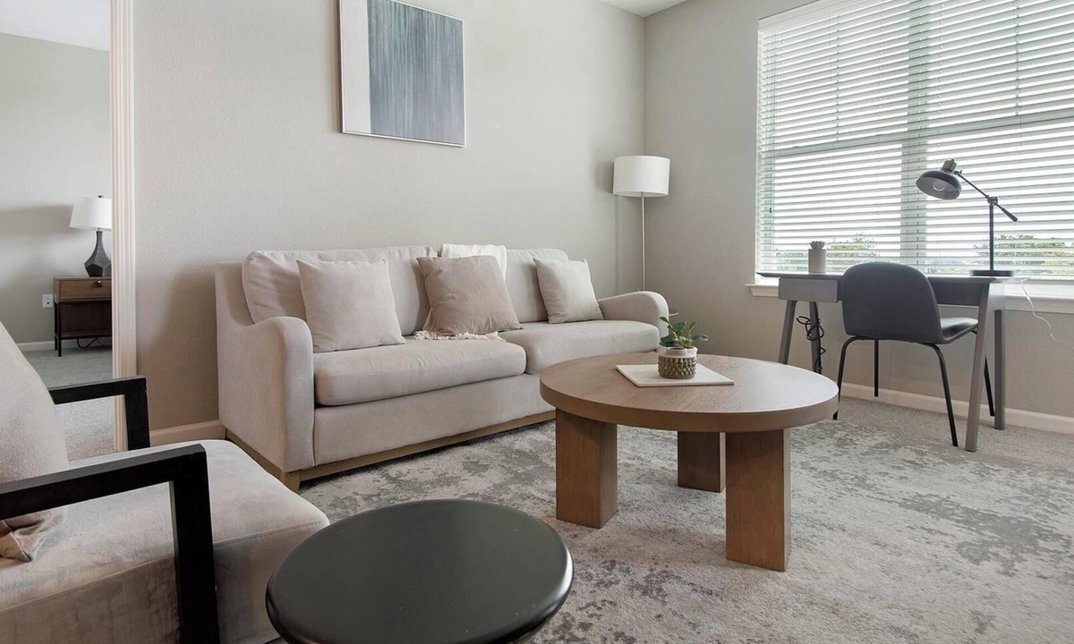 Chesterfield Apartment | Landing | Stunning 2BD, Pool, Clubhouse