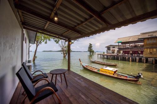 Ko Lanta Old Town Hostel | Lanta Harbour