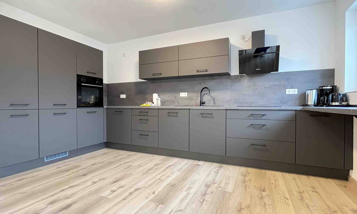 Lappersdorf Apartment | (LAP105) Modern fitter's apartment