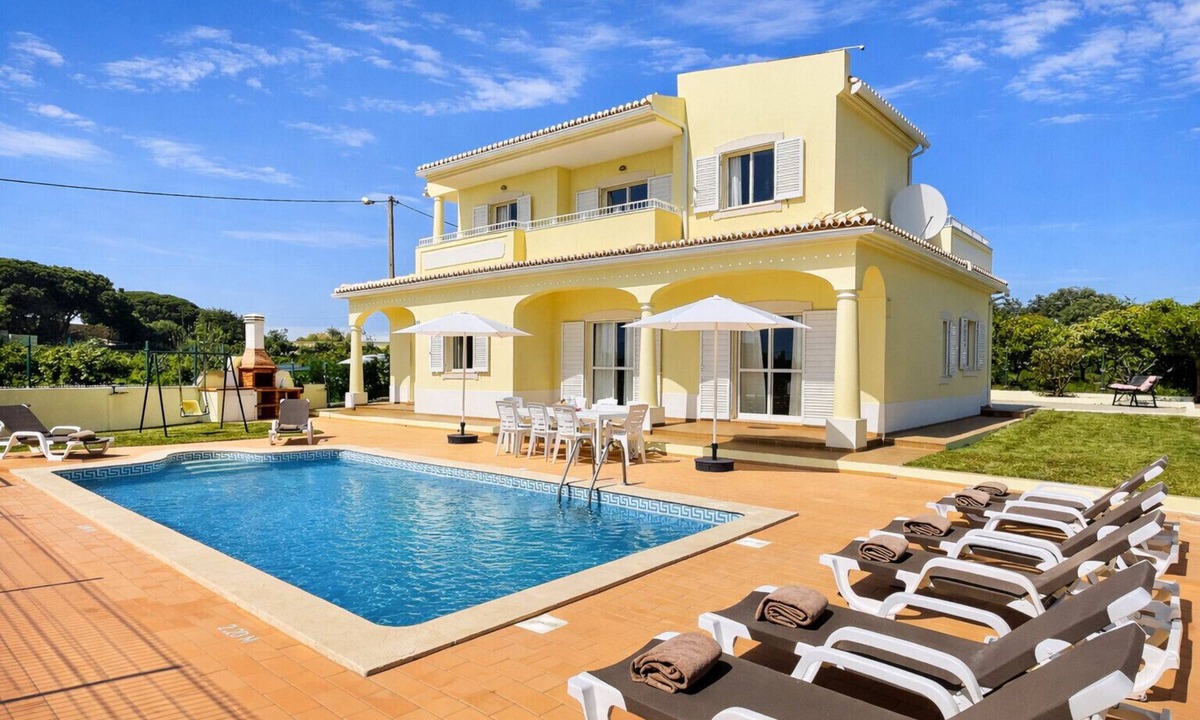 Branqueira Villa | Lara Lima by Check-in Portugal