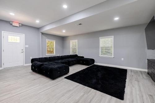 Mobile House | Large 3 bed 2 bath home