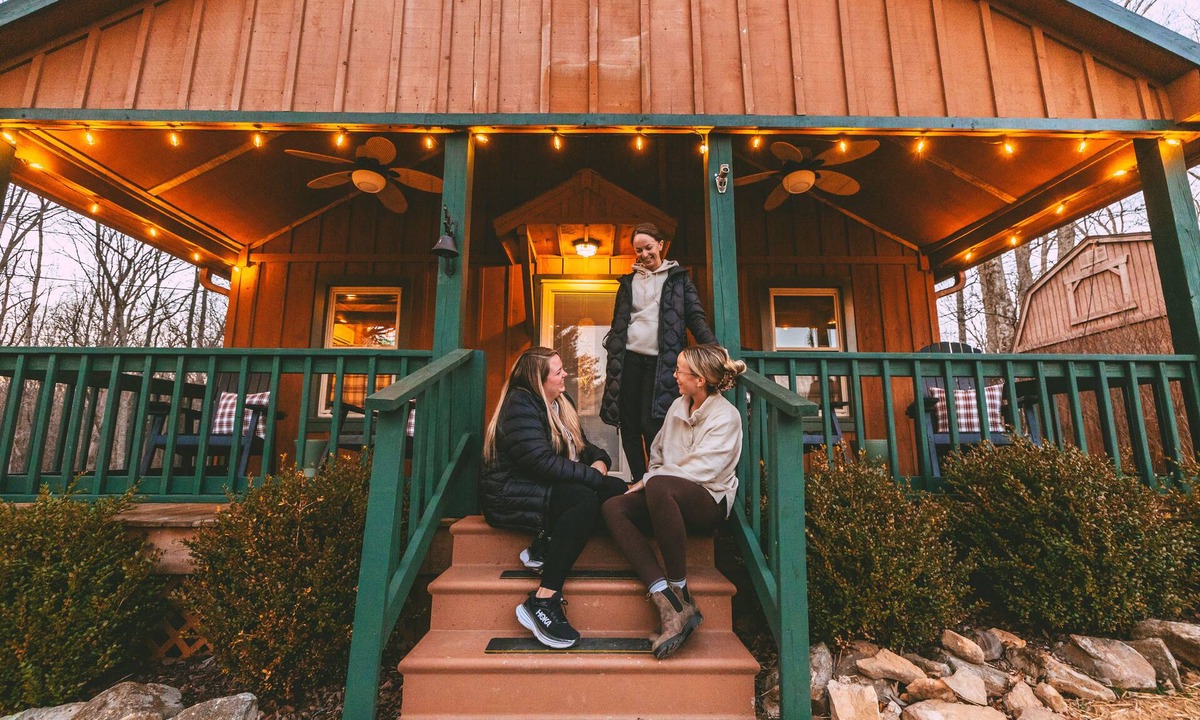 Monteagle Cabin | Large cabin-Game Room,Hot tub,Kid Friendly