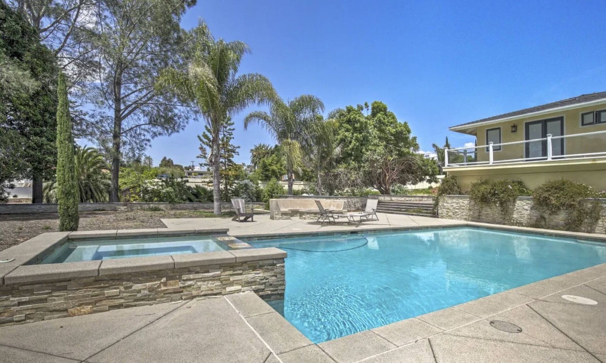 Loma Alta House | Large Coastal property and House near all best Beaches