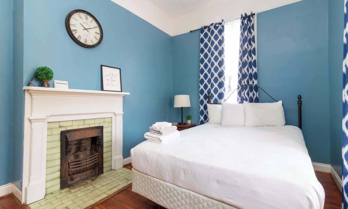 Columbus House | Large Downtown Home - The Sunny Southern Manse