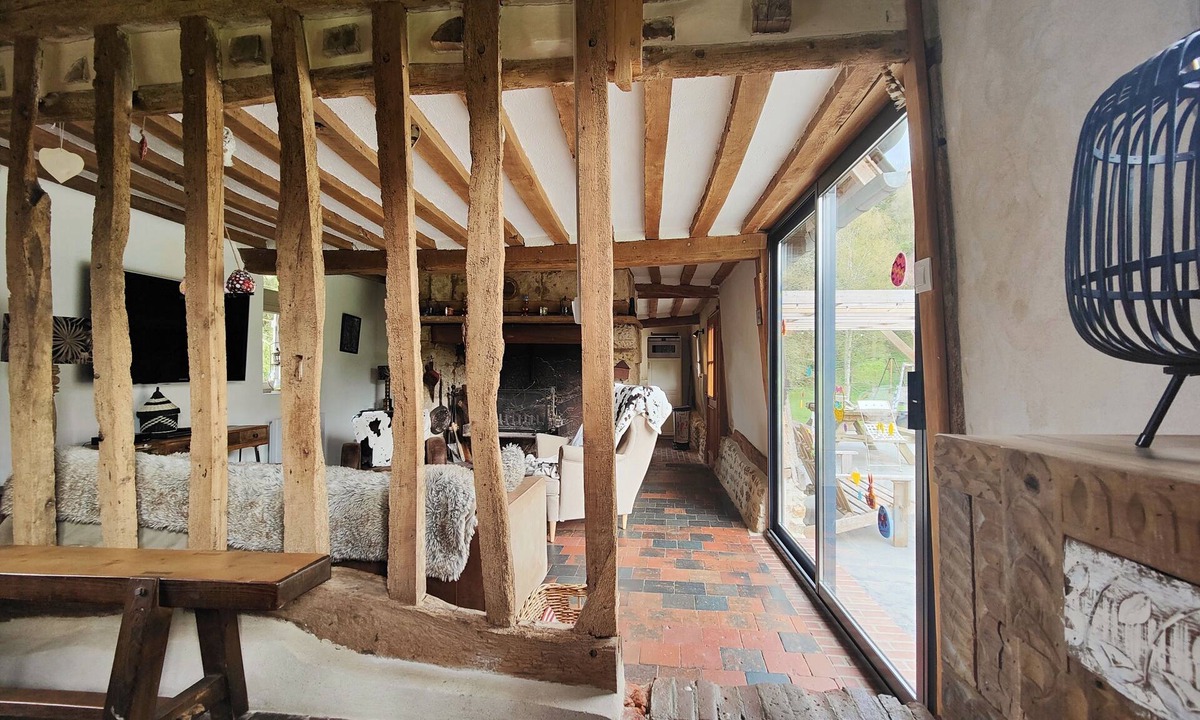 Saint-Philbert-des-Champs House | Large renovated Normandy farmhouse in the heart of the Auge region