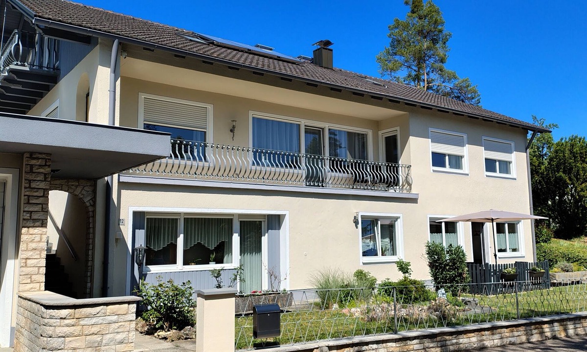 Titting Apartment | Large, friendly vacation apartment (120sqm) with garden in Anlautertal - Altmühltal