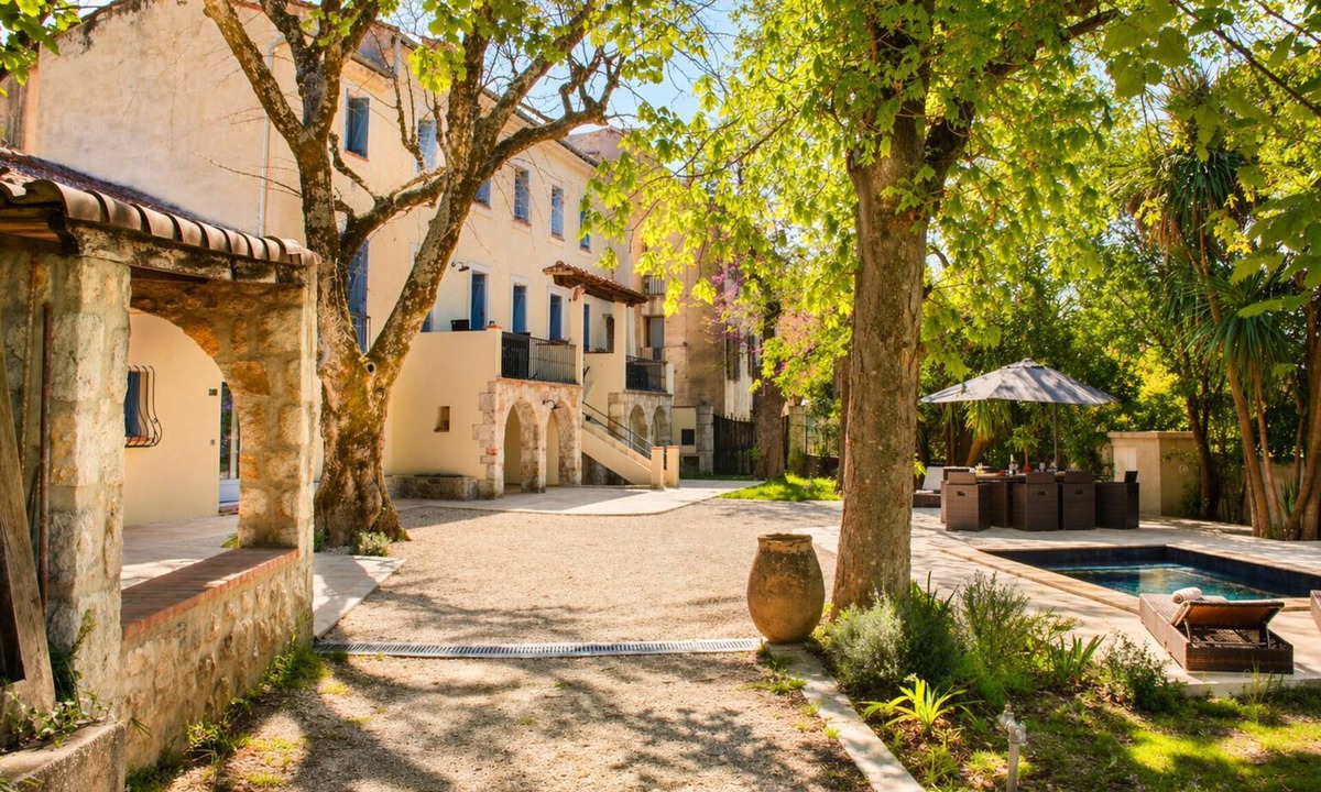 Tourrette-Levens House | Large gîte 8 pers with swimming pool near Nice - family & terrace