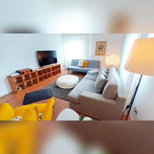 Wendelstein Apartment | Large house 8 guests Nuremberg Trade Fair 7 km