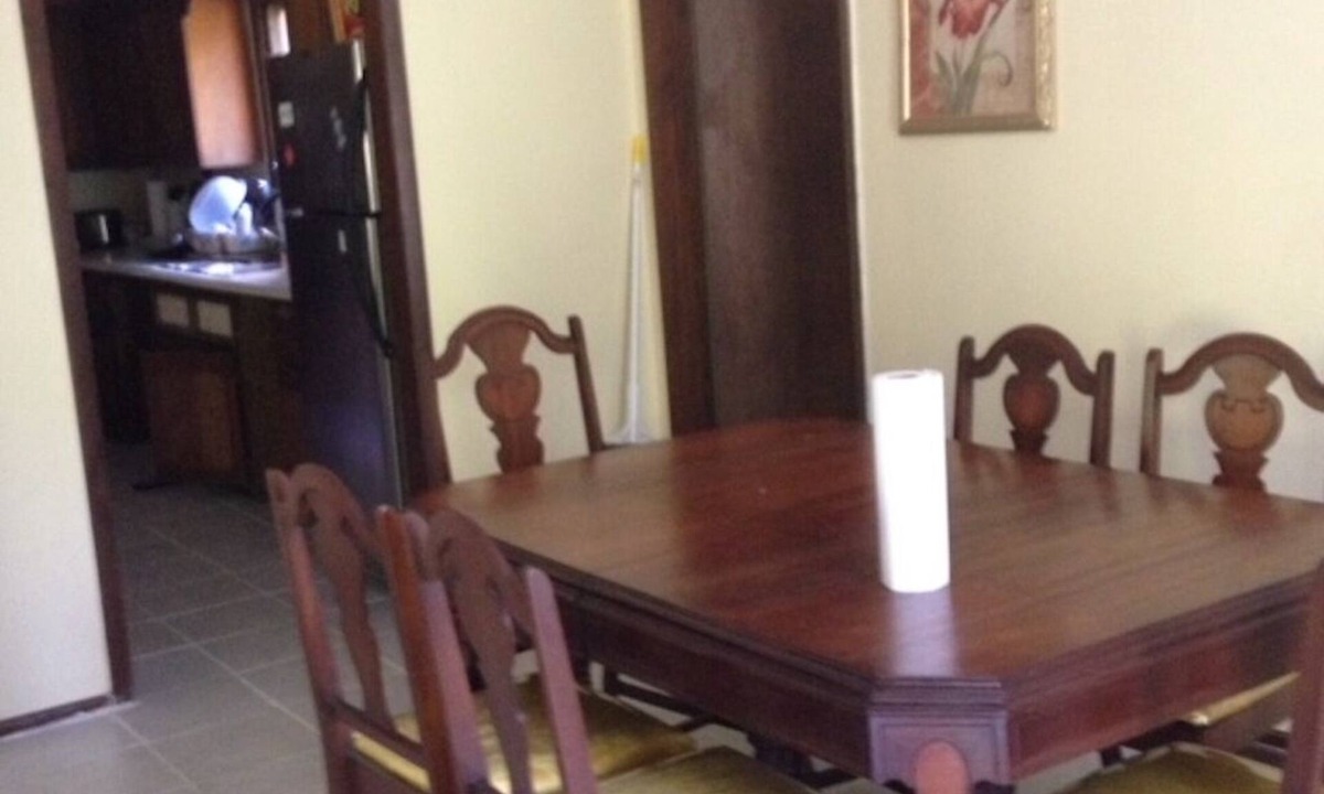 Fleming House | Large House-GREAT FOR FAMILY GATHERINGS or JUST REST