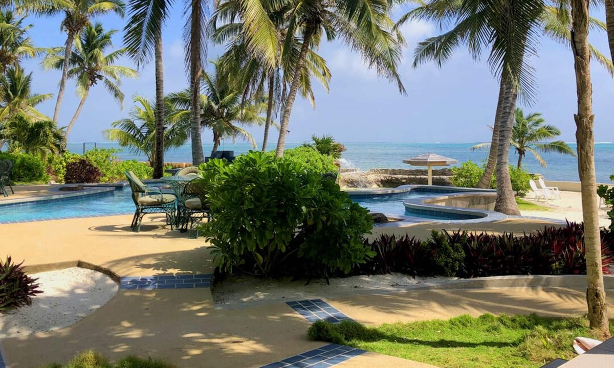San Pedro Condo | Large Ocean Front Condo - 2 bedroom/2.5 bathroom - Gold Standard Approved