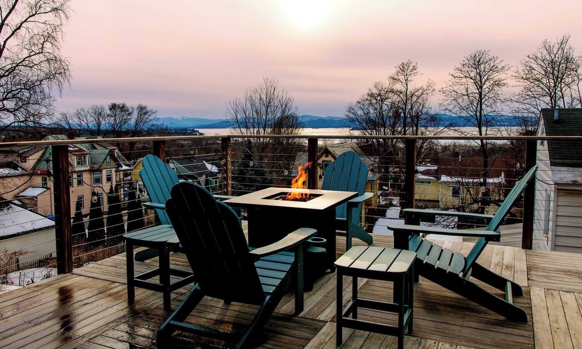 South End Apartment | Large Private 2 Bedroom Apt w/Epic Deck View