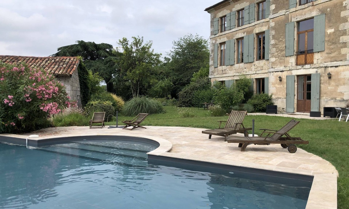 La Croix-Blanche House | Large self-catering gîte : entire dwelling, in the countryside north of Agen (47)