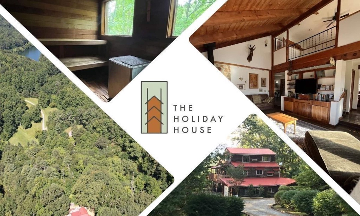 Bryson City House | Large Smoky Mountain Vacation Home - Sauna & Hot Tub Near Bryson City Sleeps 12