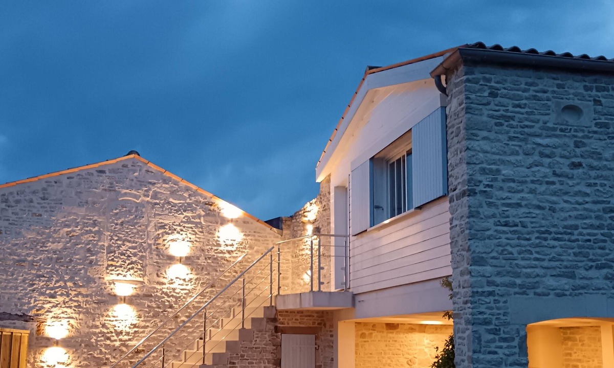 La Bree-les-Bains Apartment | Large studio with patio and garden, quiet location 400m from the beach