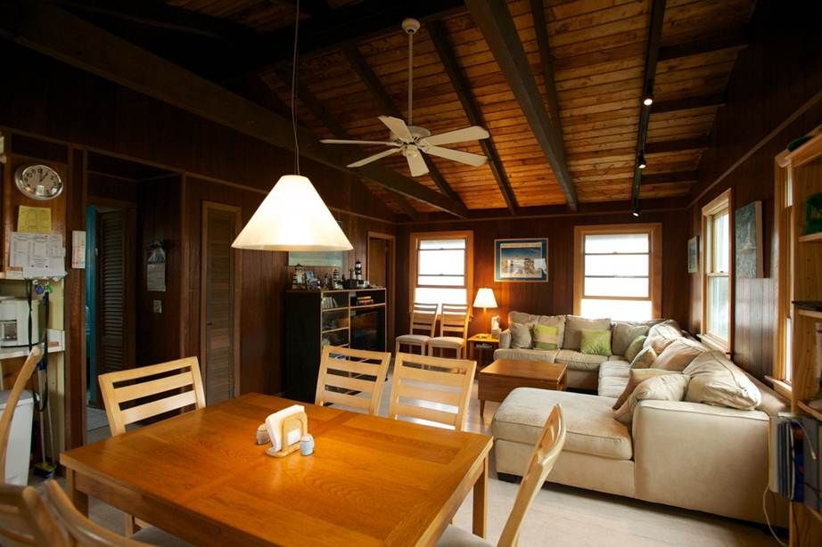 Seaview House | Large Sun Deck With Bay View, Close To Ocean Beach