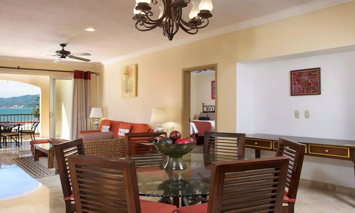 Flamingos Apartment | Large Three-Bedroom Suite at Villa del Palmar Flamingos