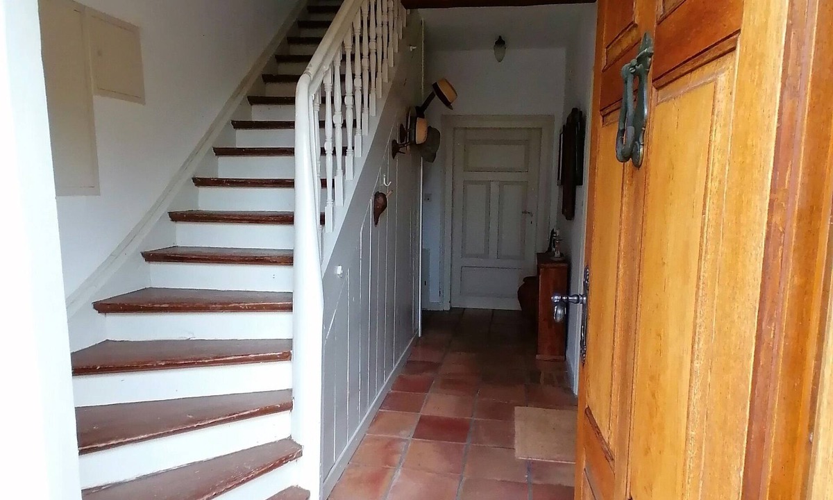 Oberschwarzach Apartment | Large vacation home for 6 people with fireplace (150sqm)